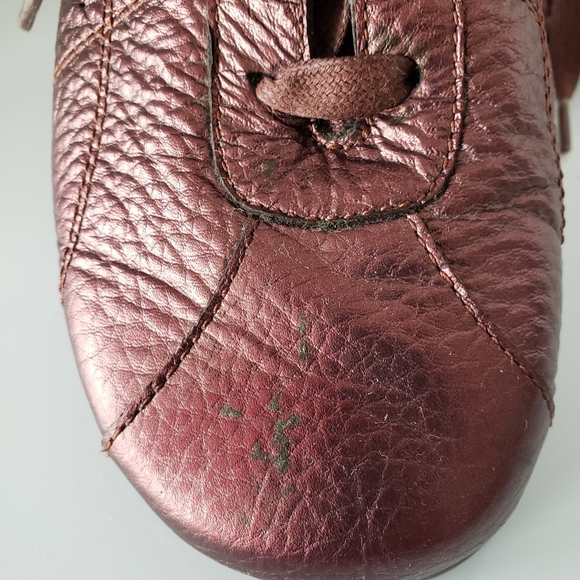 🪻BOGO🪻 AEROSOLES Metallic Leather Sneakers "Toy Soldier" Size 8M - Picture 6 of 9